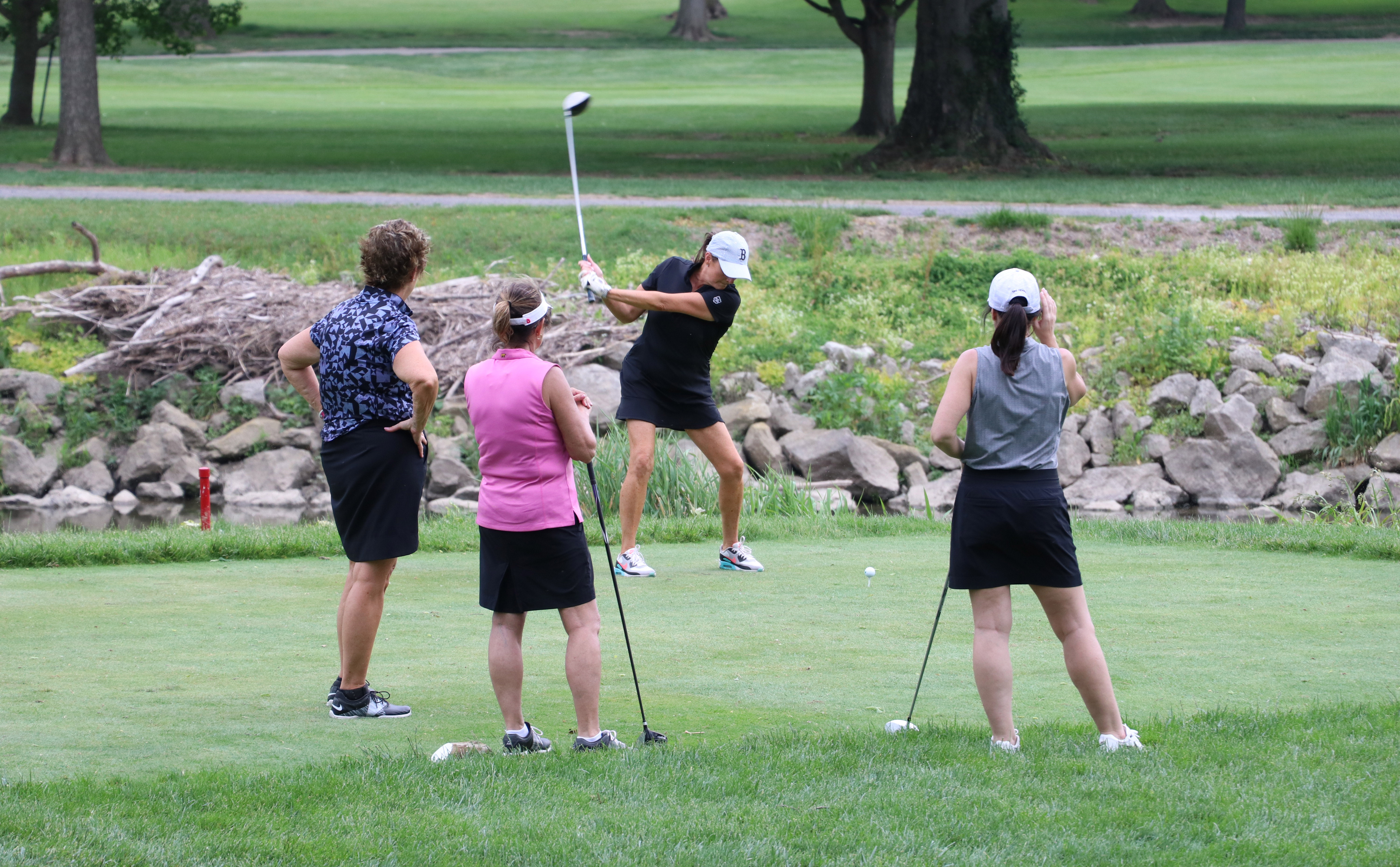 all women golf team
